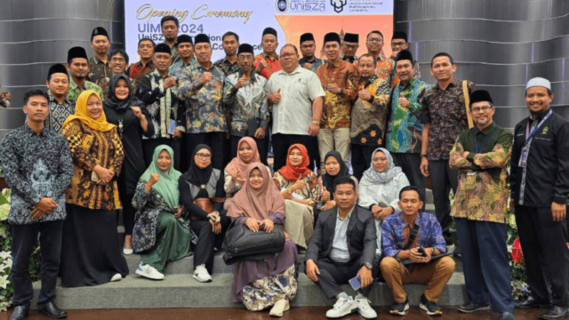 Photo Bersama Peserta ICFASS24 – Konferensi Internasional Studi Fundamental dan Ilmu Sosial 2024